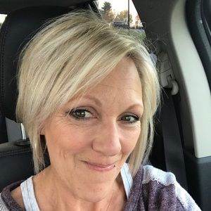Meet your Posher, Danita
